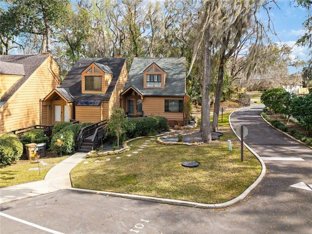 1621 NE 2ND STREET 101, Ocala, FL 34470