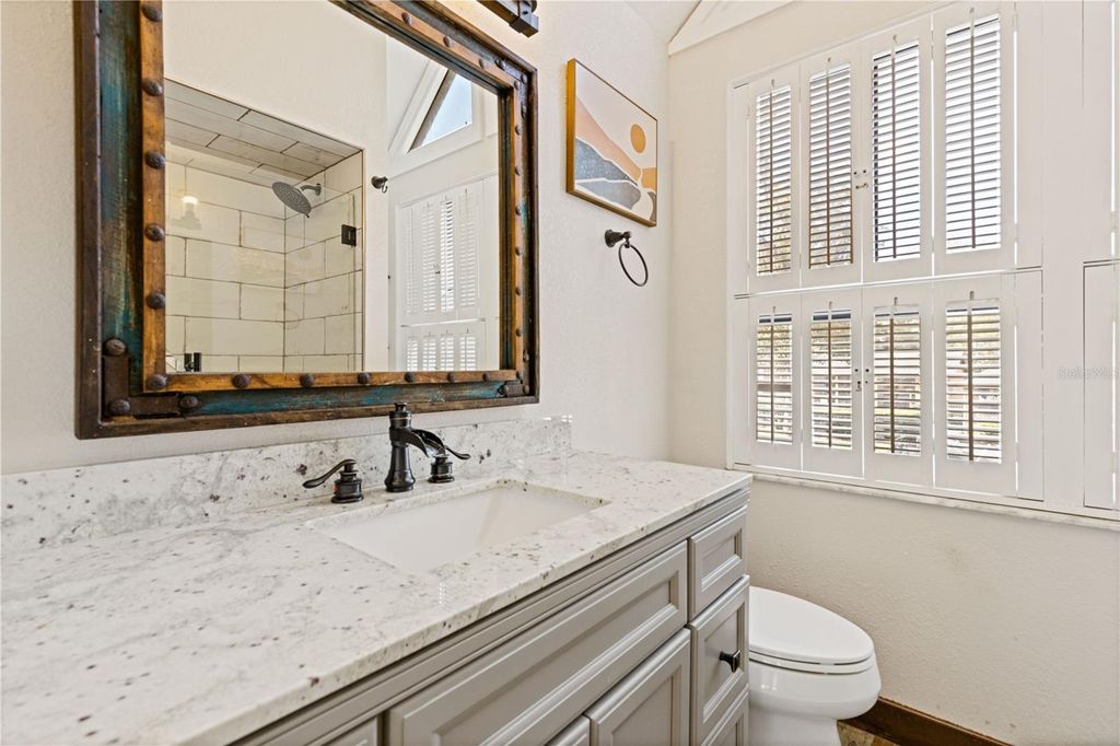 Image 37 of property listing at 1621 NE 2ND STREET 101, Ocala, FL 34470