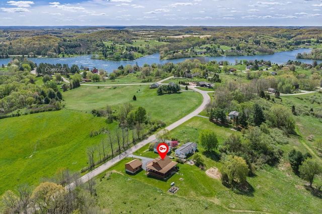 S991 Club House Drive, La Valle, WI 53941
