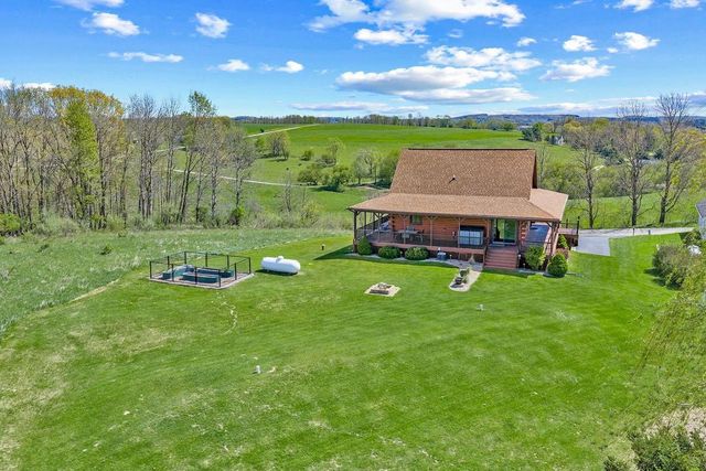S991 Club House Drive, La Valle, WI 53941