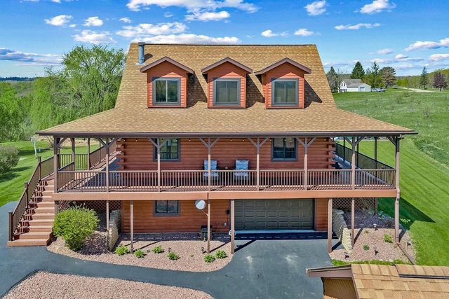 S991 Club House Drive, La Valle, WI 53941