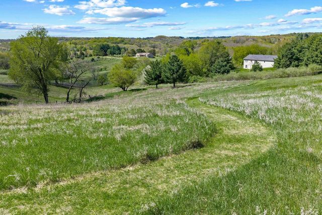 S991 Club House Drive, La Valle, WI 53941