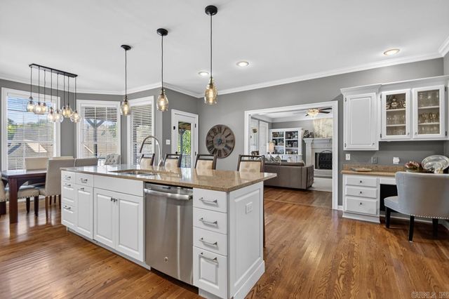 21 Honey Bear Court, Little Rock, AR 72223