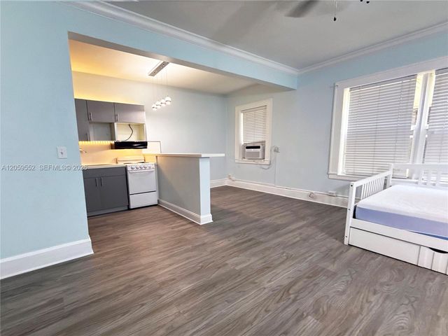 124 Mendoza Avenue 3, Coral Gables, FL 33134