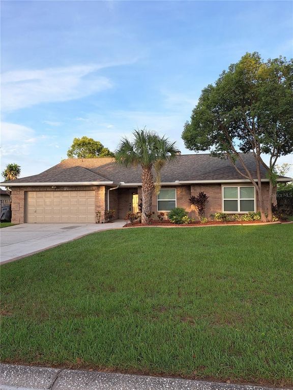 Image 1 of property listing at 3810 HOLLISTER PLACE, Brandon, FL 33511