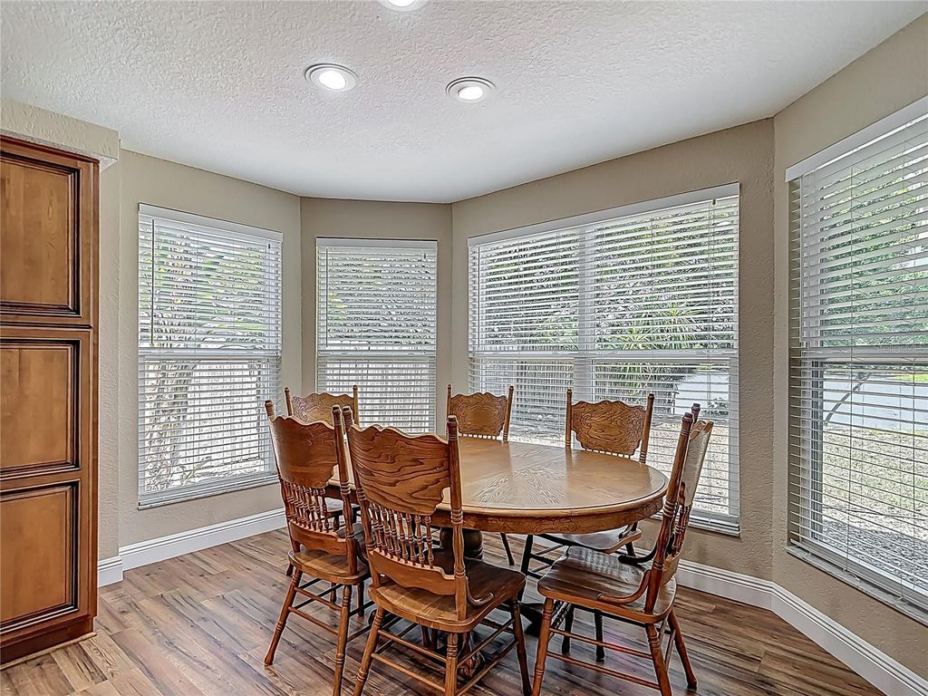 Image 16 of property listing at 3810 HOLLISTER PLACE, Brandon, FL 33511