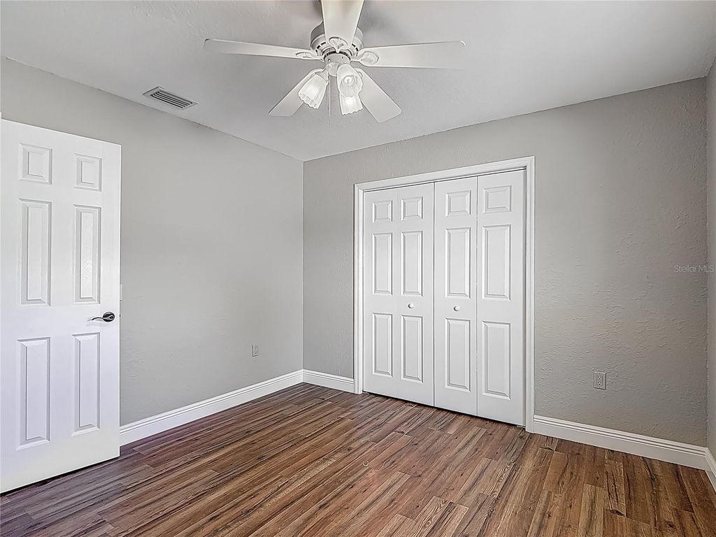 Image 31 of property listing at 3810 HOLLISTER PLACE, Brandon, FL 33511