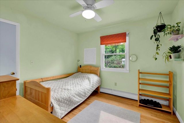 5 Yandow Drive, South Burlington, VT 05403