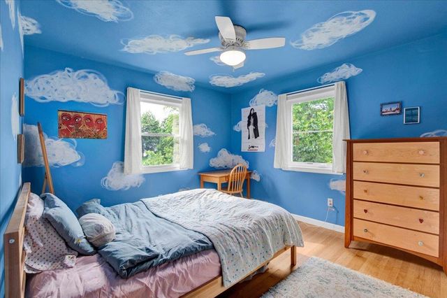 5 Yandow Drive, South Burlington, VT 05403