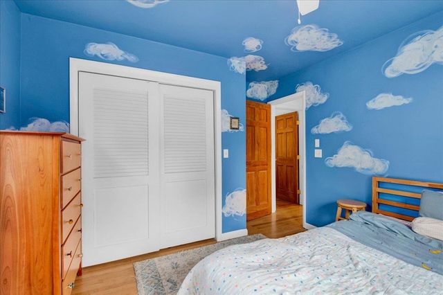 5 Yandow Drive, South Burlington, VT 05403