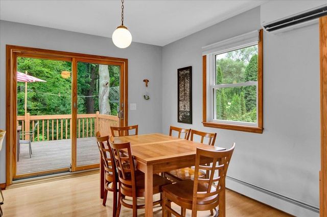 5 Yandow Drive, South Burlington, VT 05403
