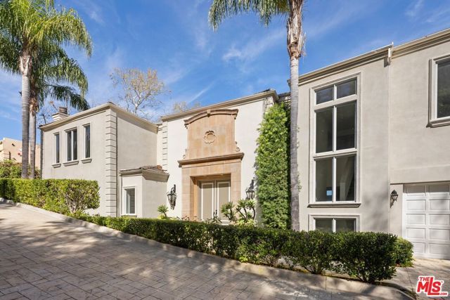 14435 Mulholland Drive, Los Angeles, CA 90077