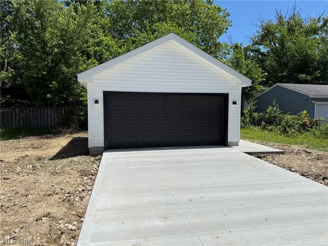3607 Hildana Road, Shaker Heights, OH 44120