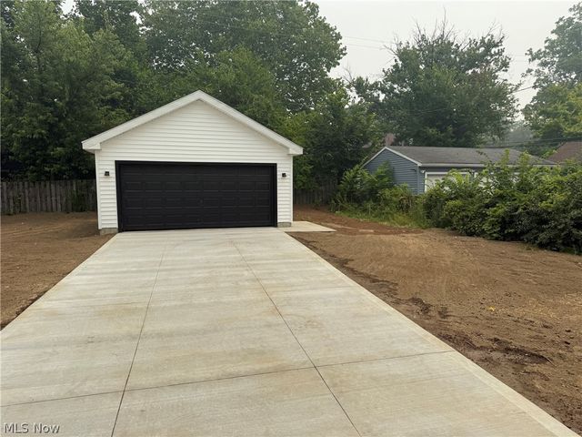 3607 Hildana Road, Shaker Heights, OH 44120