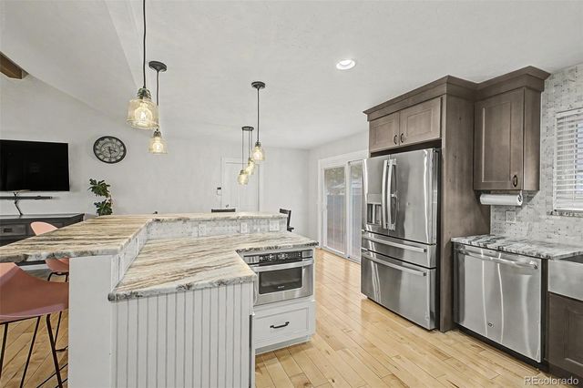 1571 S Krameria Street, Denver, CO 80224