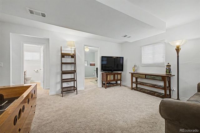 1571 S Krameria Street, Denver, CO 80224