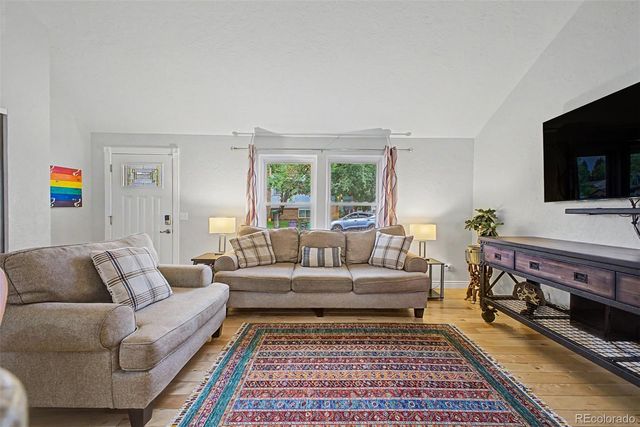 1571 S Krameria Street, Denver, CO 80224