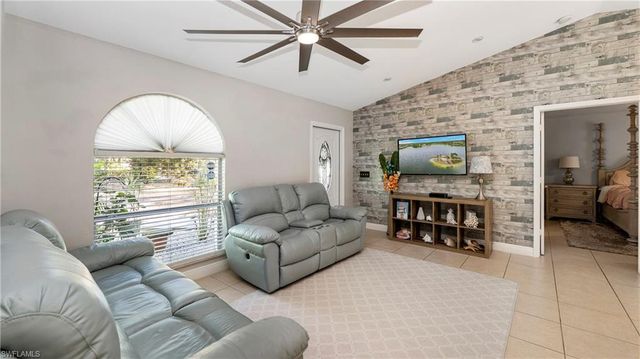 3340 2nd AVE SE, Naples, FL 34117