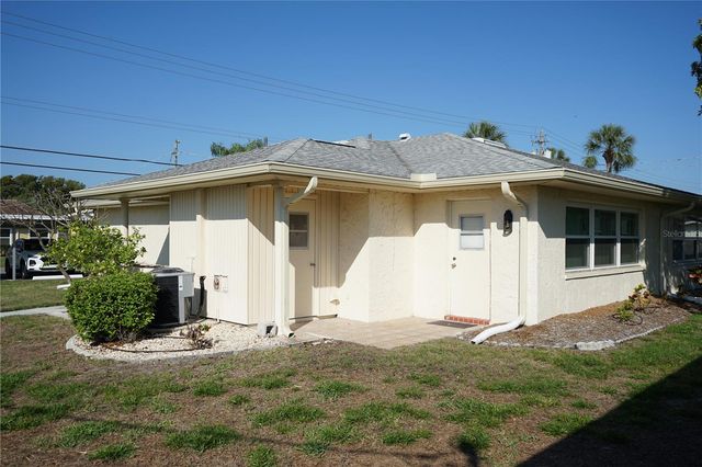 1901 CANTERBURY LANE 4, Sun City Center, FL 33573