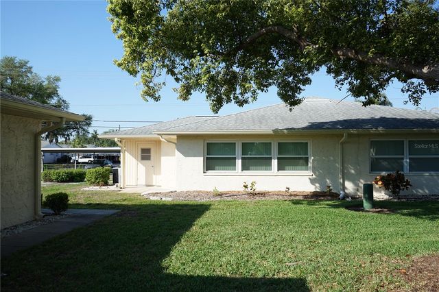 1901 CANTERBURY LANE 4, Sun City Center, FL 33573