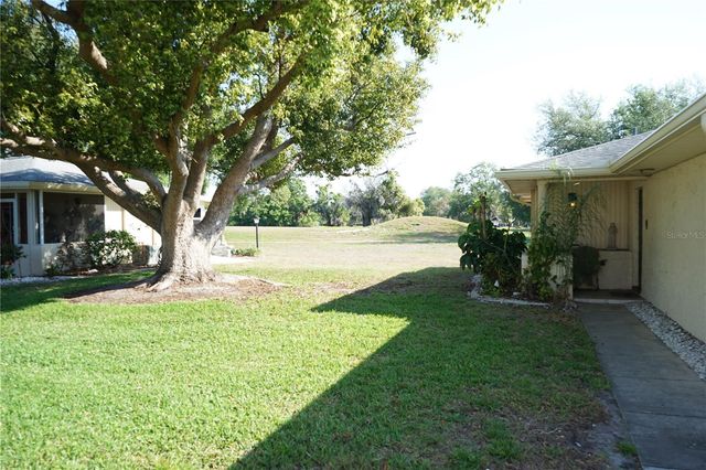 1901 CANTERBURY LANE 4, Sun City Center, FL 33573