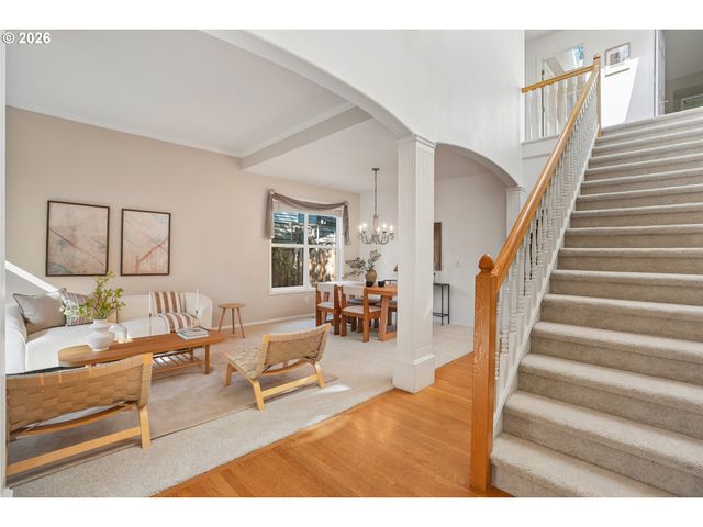 7871 Sw KINGFISHER Way, Portland, OR 97224