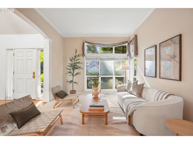 7871 Sw KINGFISHER Way, Portland, OR 97224