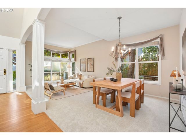 7871 Sw KINGFISHER Way, Portland, OR 97224