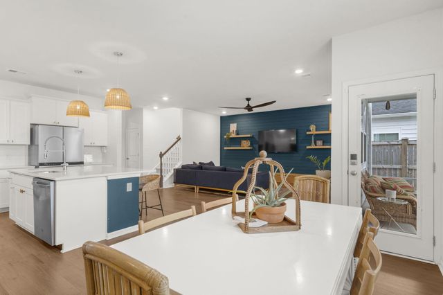 125 Garden Lily Lane, Summerville, SC 29485