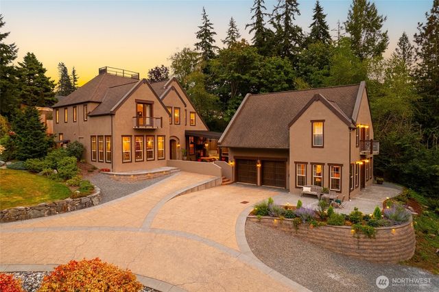 835 Samish Way, Bellingham, WA 98229