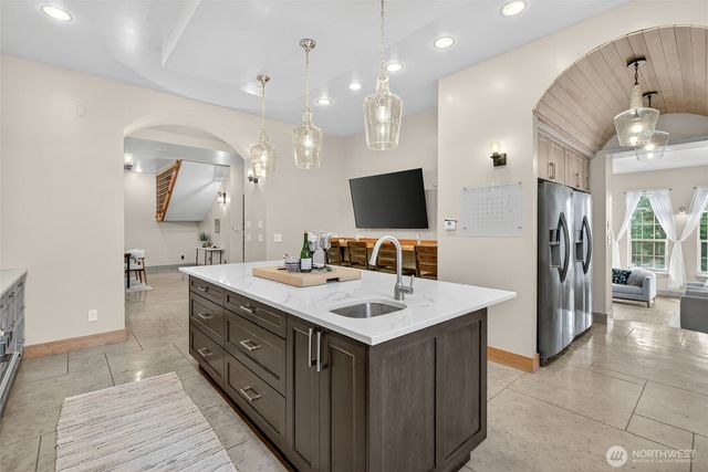 835 Samish Way, Bellingham, WA 98229