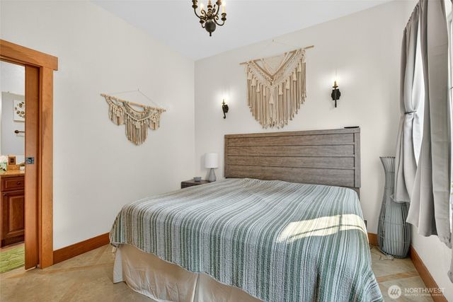 835 Samish Way, Bellingham, WA 98229