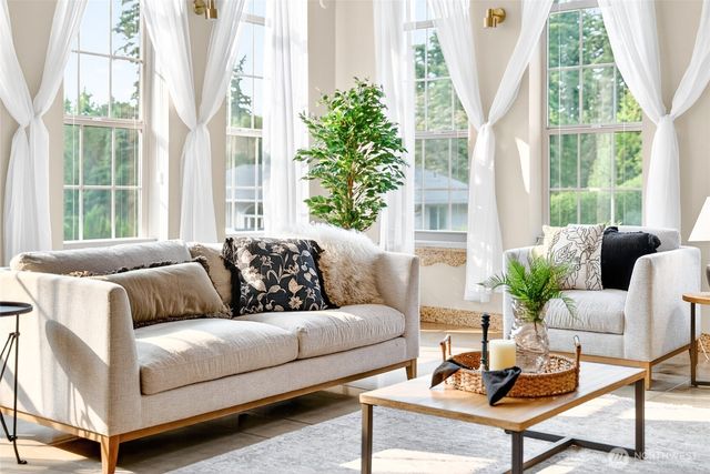 835 Samish Way, Bellingham, WA 98229