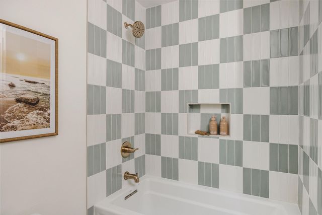 4500 Greystone DR, Austin, TX 78731