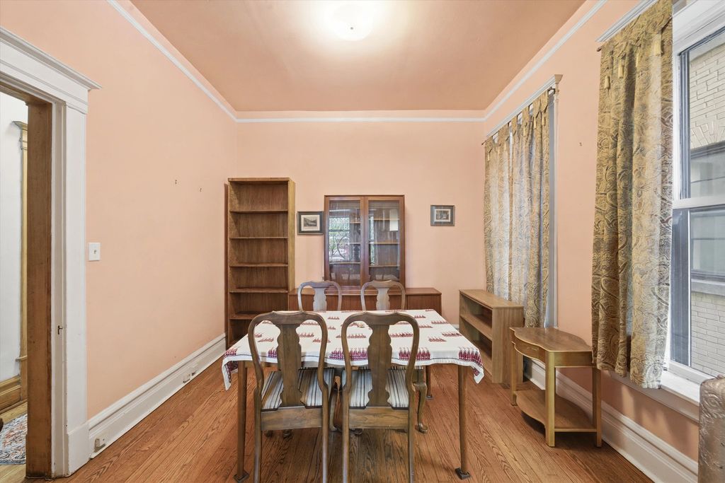 5703 S Kenwood Avenue 1, Chicago, IL 60637 — photo 5