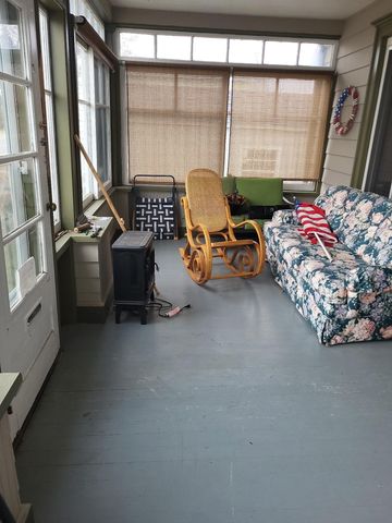 24 Pratt Street, Rouses Point, NY 12979