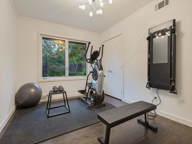 10314 Sherbrook Lane, Dallas, TX 75229