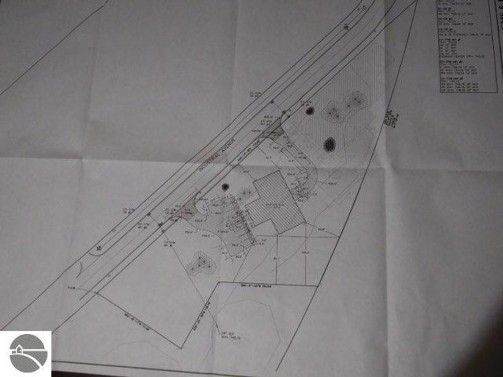 Image 10 of property listing at 1014 Industrial Park Drive, Mt Pleasant, MI 48858