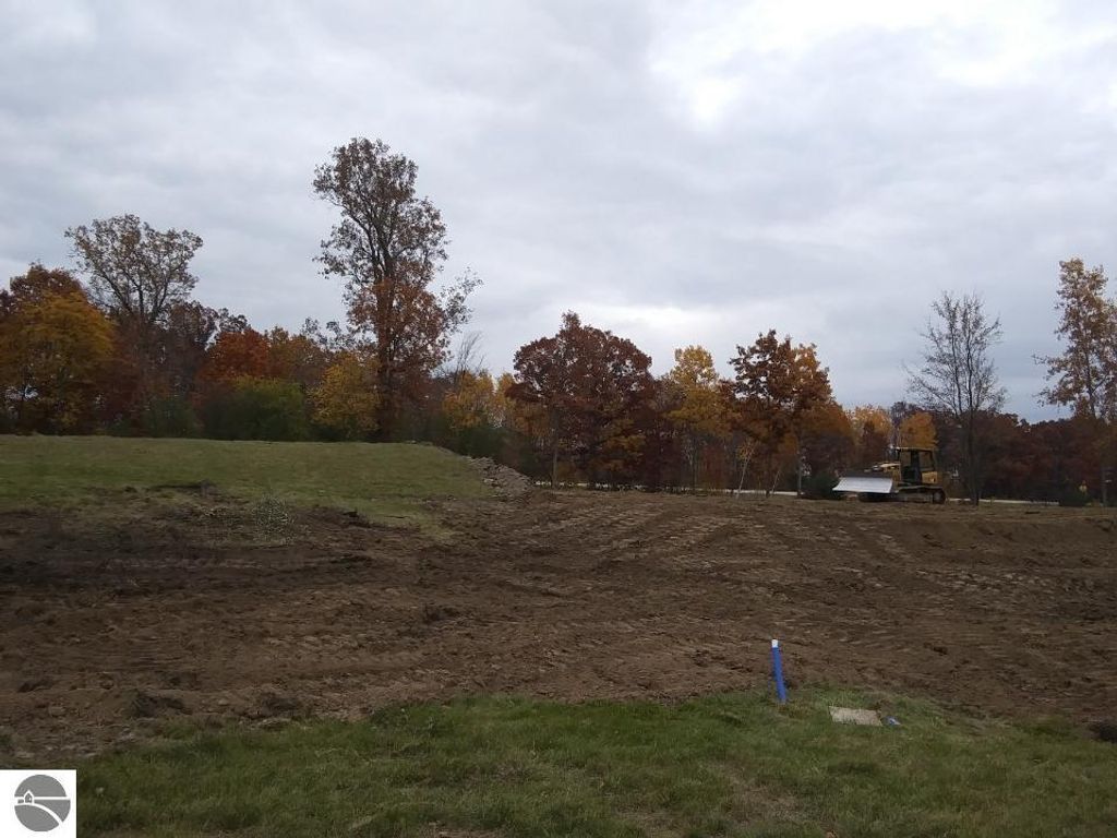 Image 2 of property listing at 1014 Industrial Park Drive, Mt Pleasant, MI 48858