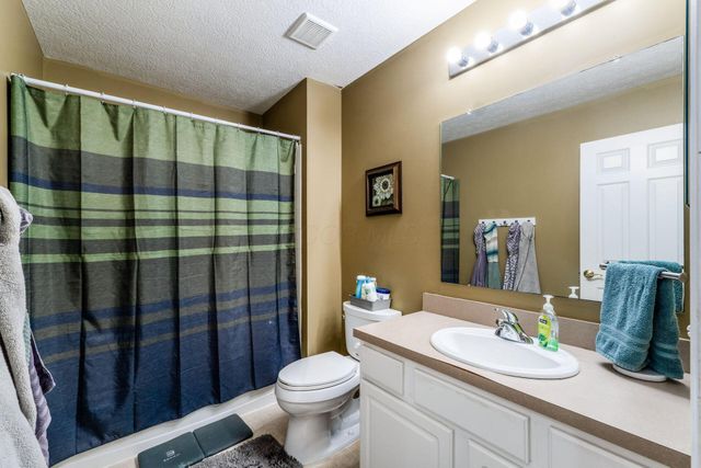 916 Washington Street, Pickerington, OH 43147