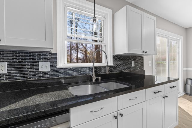 218 Hamlet Road, Summerville, SC 29485