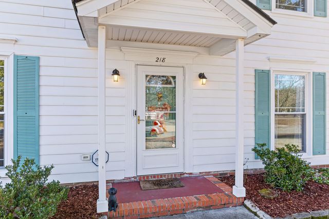 218 Hamlet Road, Summerville, SC 29485