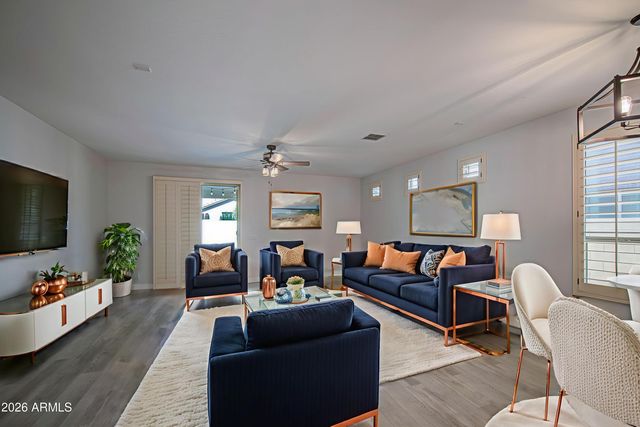 11518 E SEAVER Avenue, Mesa, AZ 85212