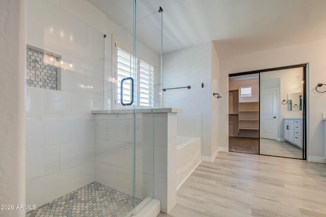 11518 E SEAVER Avenue, Mesa, AZ 85212