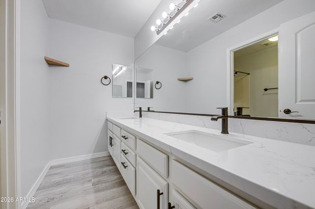 11518 E SEAVER Avenue, Mesa, AZ 85212