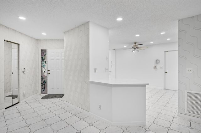 10523 Ladypalm B, Boca Raton, FL 33498
