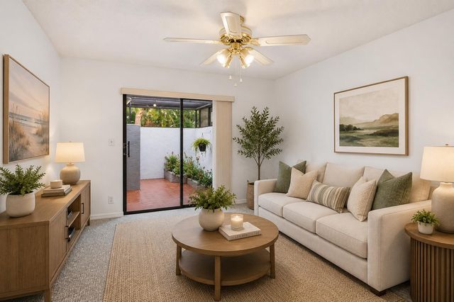 10523 Ladypalm B, Boca Raton, FL 33498