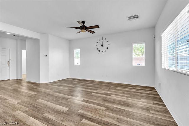 6402 Harline Heights Street, Las Vegas, NV 89113