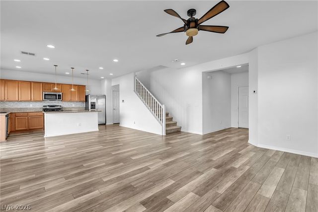 6402 Harline Heights Street, Las Vegas, NV 89113