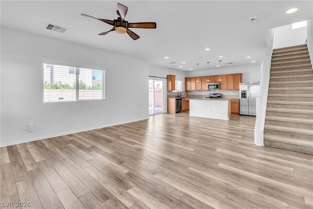 6402 Harline Heights Street, Las Vegas, NV 89113